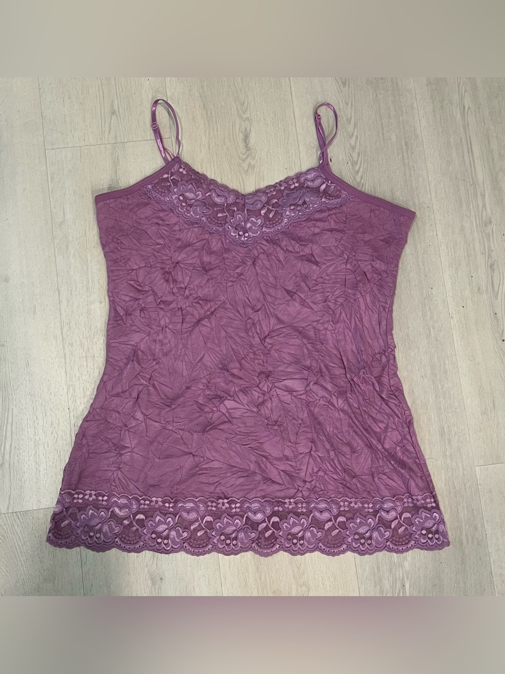 VTG Y2K Crinkle Cami Lace Detail Adj Straps Pink Elana Gilbert Bella Swan Large